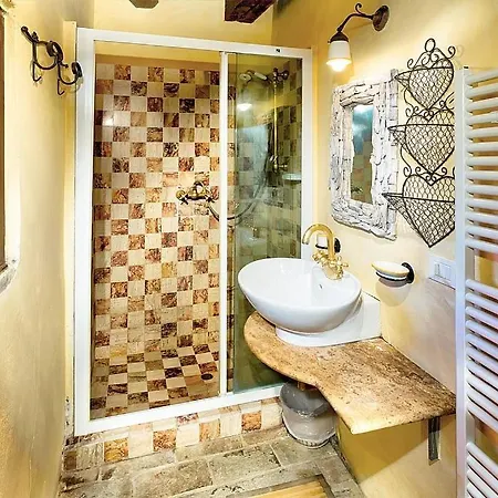 In Sleeps 4 Includes Swimming Pool 6 Appartement Galera